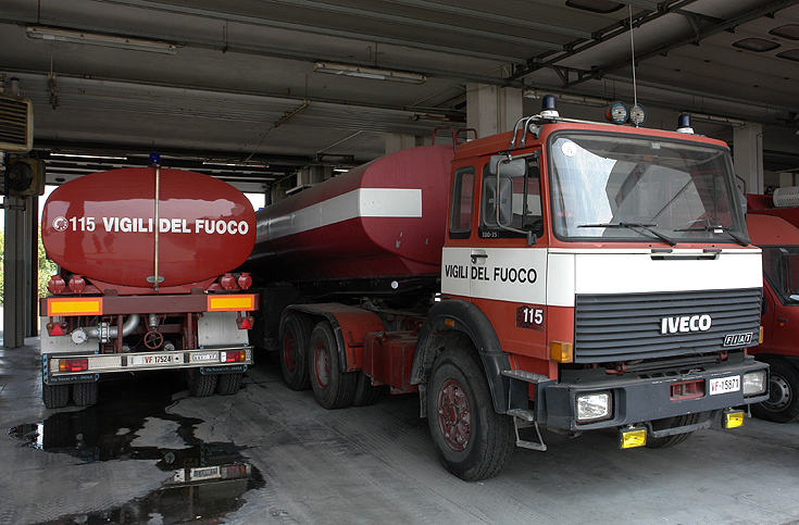 Vigili del Fuoco Bologna Iveco Water tankers
