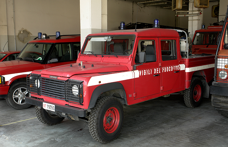 Vigili del Fuoco Bologna LandRover Defender