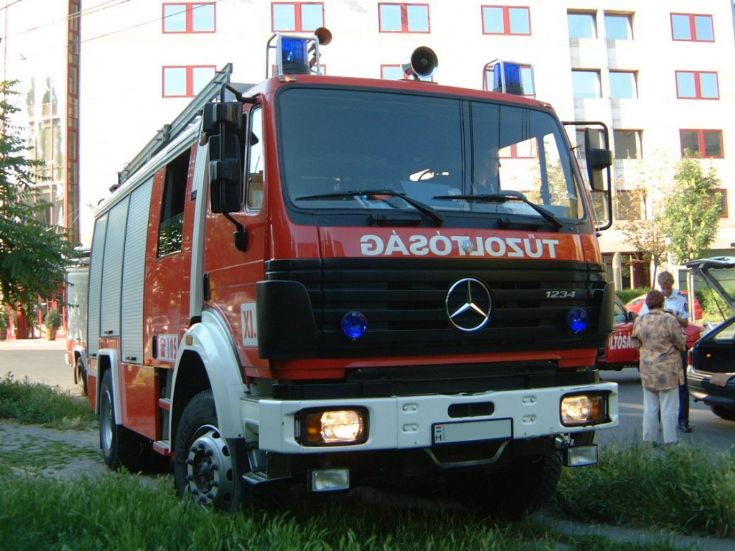 Mercedes Benz TLF4000 Rosenbauer Budapest
