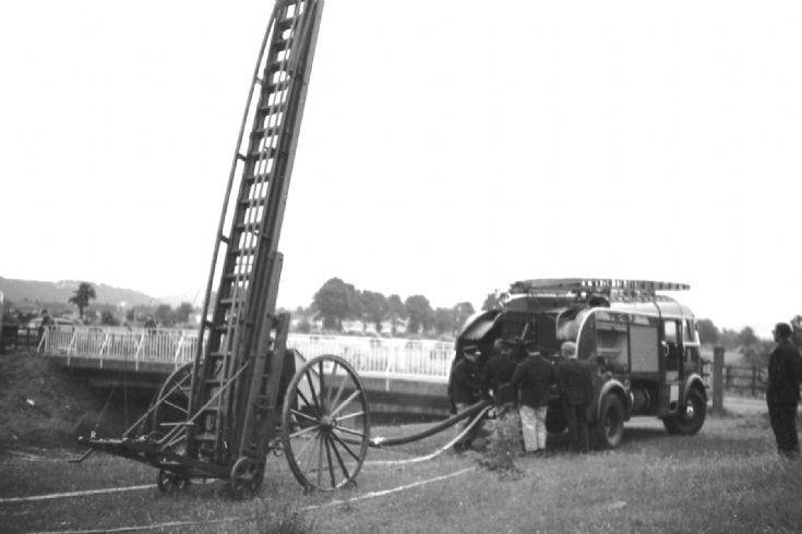 Clevedon Somerset Commer water tender escape