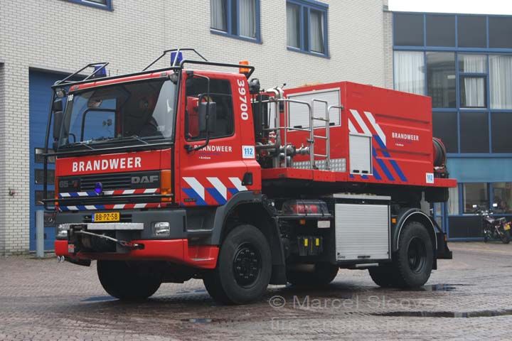 Brandweer Arnhem DAF 65 prime mover