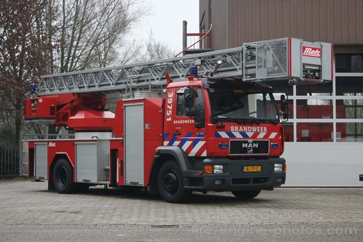 Fire brigade Arnhem MAN Metz ladder