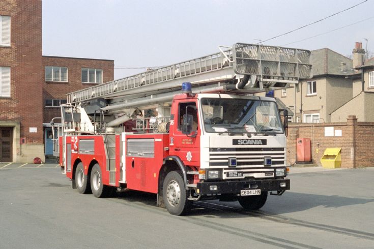E604LHN Scania in Middlesbrough Yard