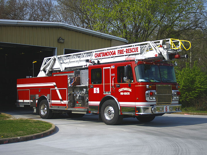 Quint 6 Chattanooga Fire department station 6
