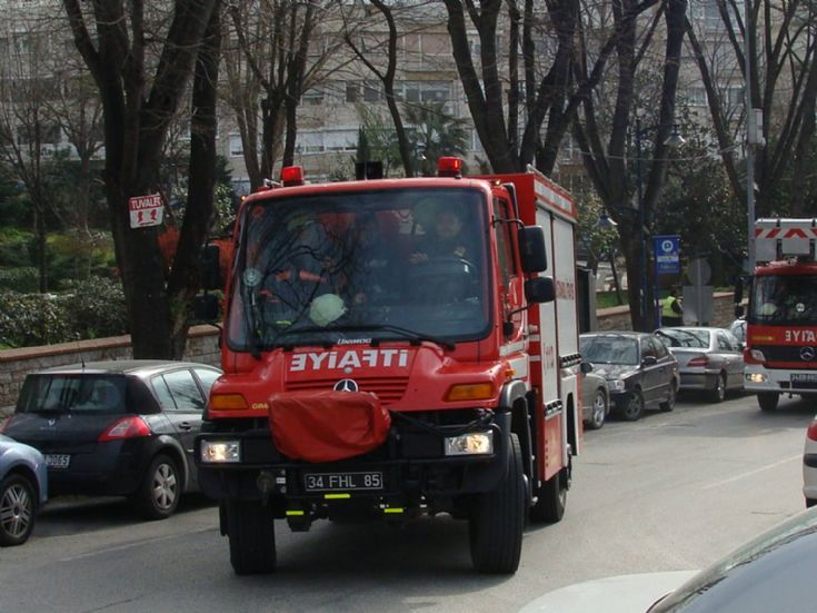 Mercedes Benz Unimog Istanbul Fire brigade