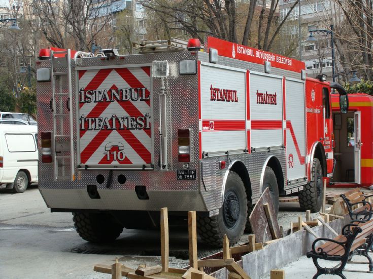 Heavy Rescue Istanbul Fire brigade back