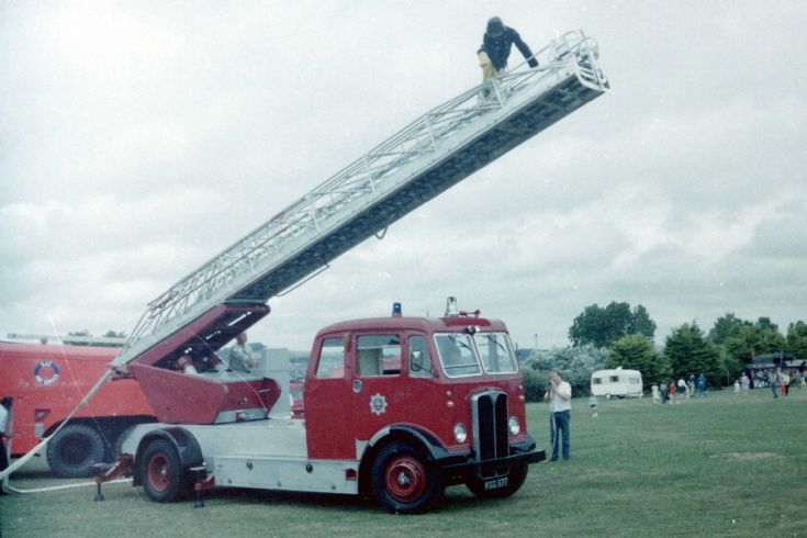 1954 AEC Regent/Merryweather Turntable Ladder