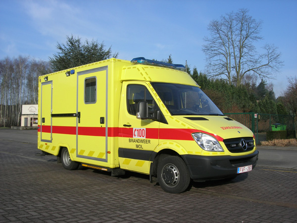 Mercedes Benz Sprinter Ambulance Brandweer Mol