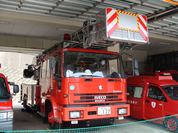 Takanawa Fire station Iveco ladder 