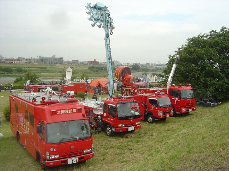 Line up Tokyo Fire department Fire engines