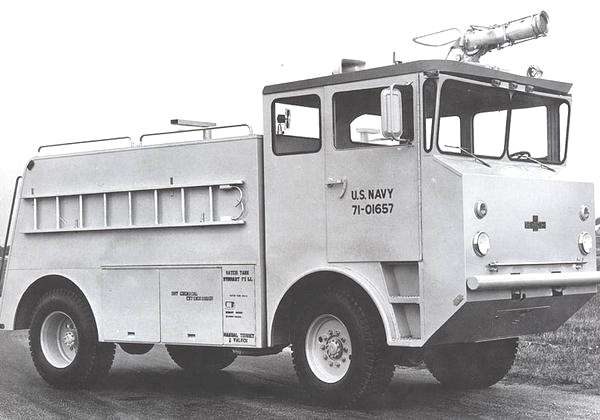 1971 Oshkosh MB5 Fire Truck 400 Gallon