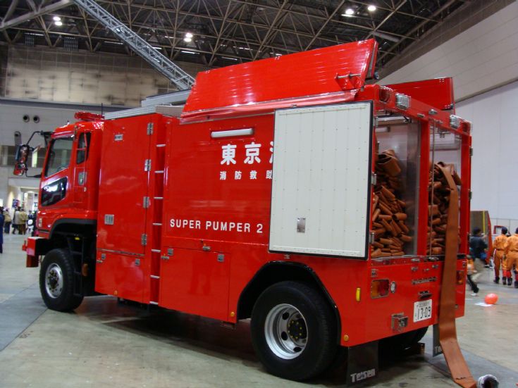 Super Pumper Unit Hino Tokyo Japan back