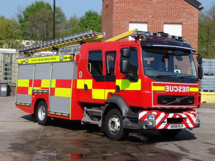 Suffolk Fire and Rescue Volvo FLL Haverhgill