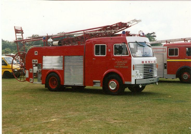 Cleveland County Fire briagde Dennis R130