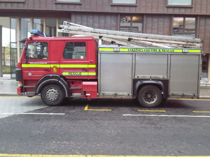 Strathclyde Fire & Rescue Clydebank's Scania