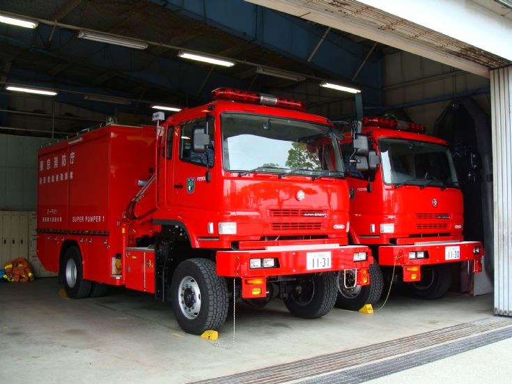 Hino Tokyo FD super pumper unit
