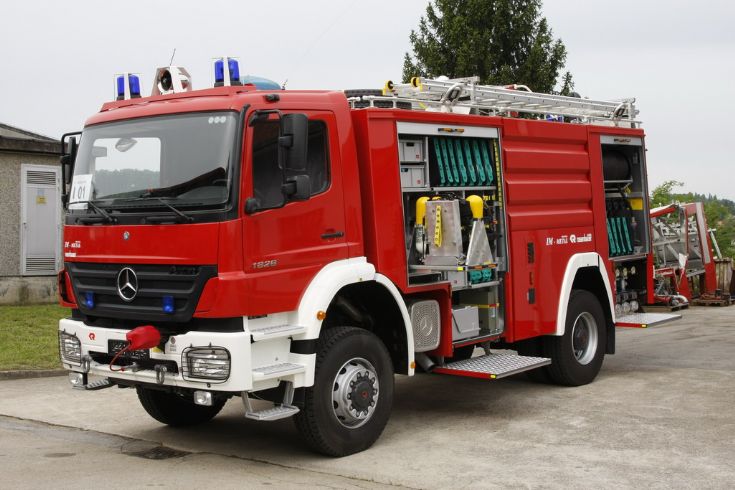 Mercedes Axor Rosenbauer IM Metal
