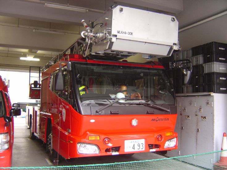 Hino Morita turntable ladder Tokyo