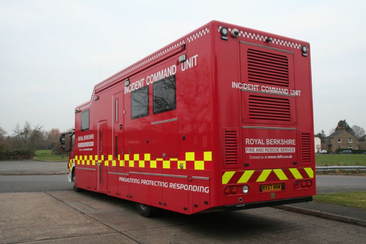 ICU Mercedes Berkshire FRS
