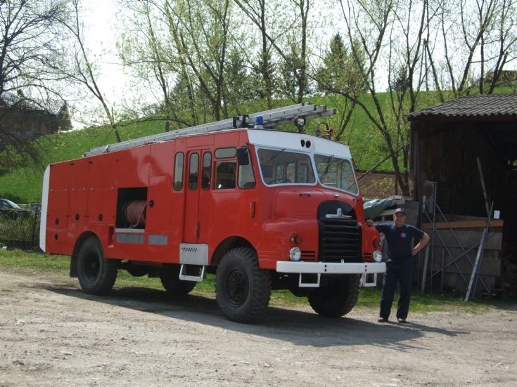 Bedford RLZ Buzim Bosnia