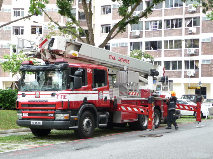 Fire Engines Photos SCDF Combine Ladder Platform Scania