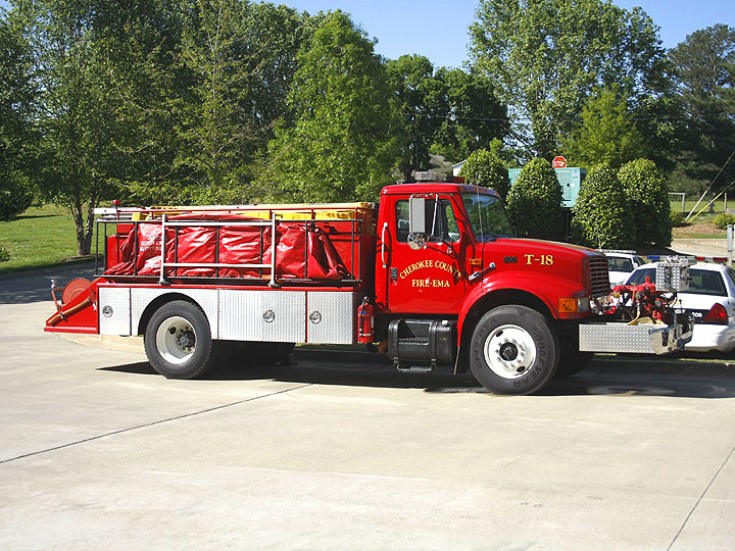 Cherokee County International tanker