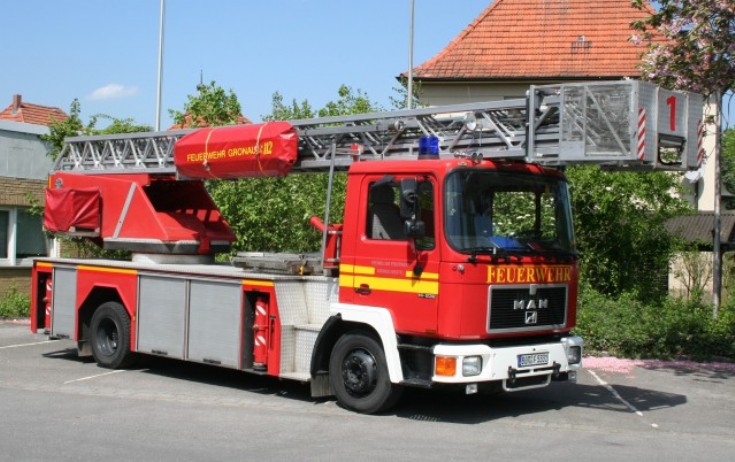 Feuerwehr Gronau MAN Metz ladder