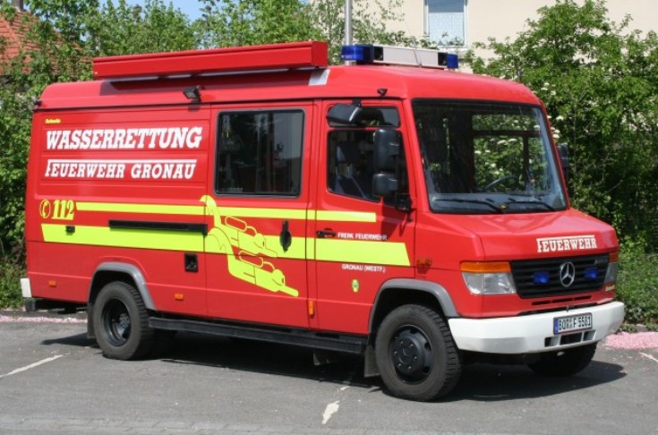 Feuerwehr Gronau Mercedes GW-Wasser