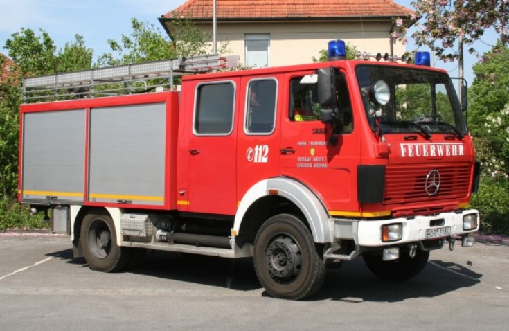 Feuerwehr Gronau Mercedes-Benz TLF 16/25
