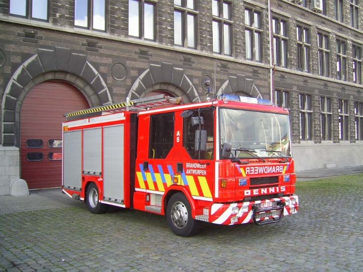 Dennis Rapier Fire Technics Plastisol Antwerpen