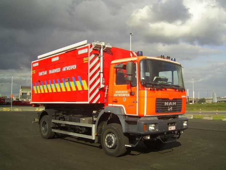 MAN prime mover Brandweer Antwerpen