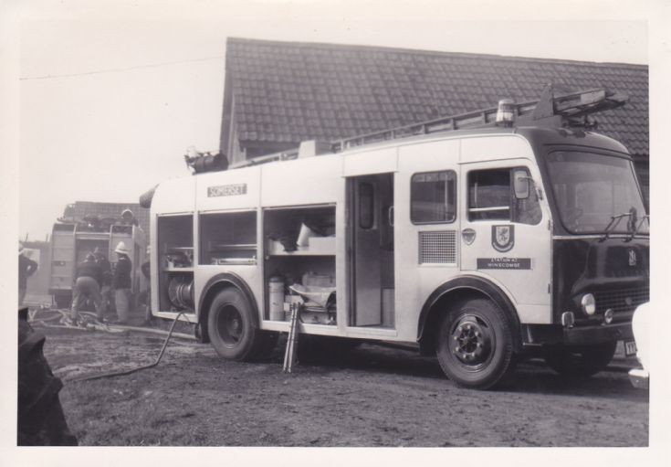 Bedford TK YYD841H Somerset Fire Brigade
