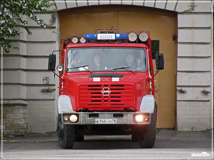 Zil pumper leaving 41st Fire station Russia