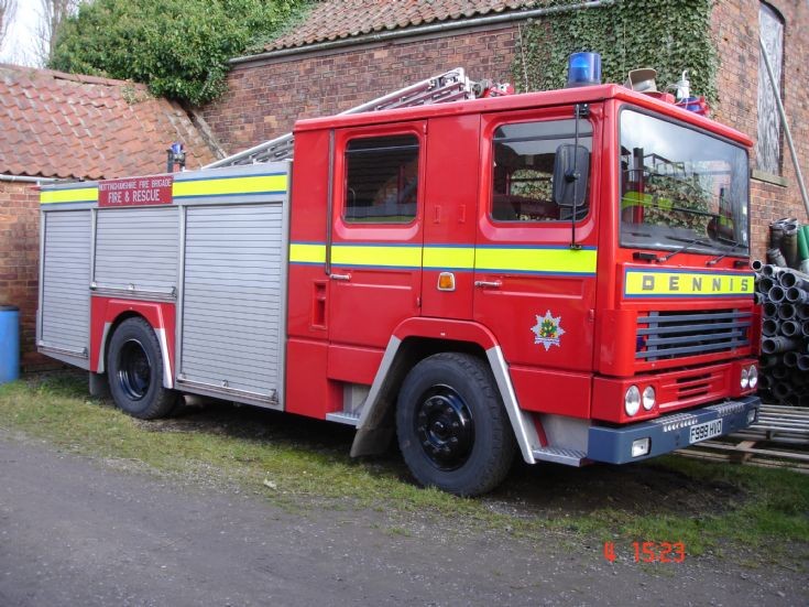 Dennis RS F999HVO Nottinghamshire