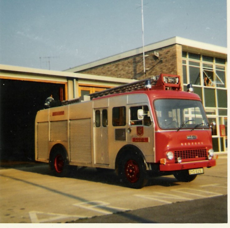 Bedford TK Somerset Fire brigade DYD629J