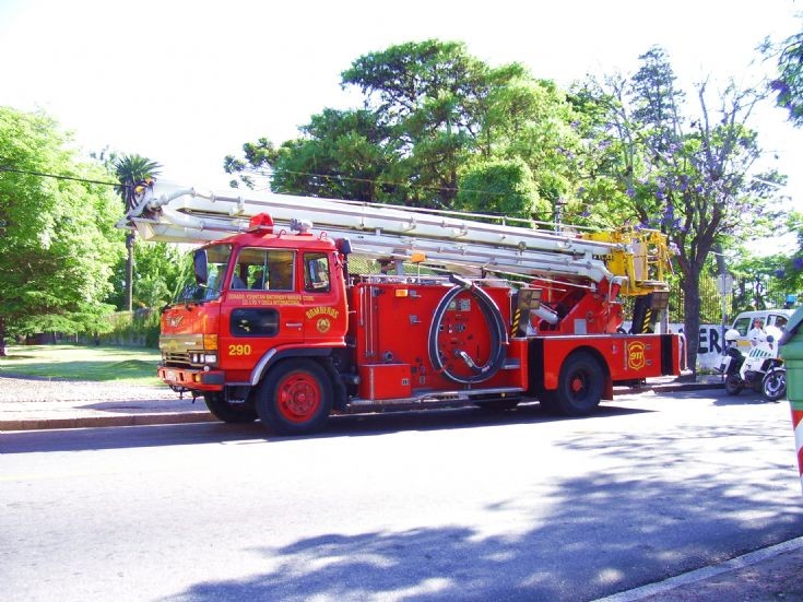 Hino Ranger Skylift Montevideo