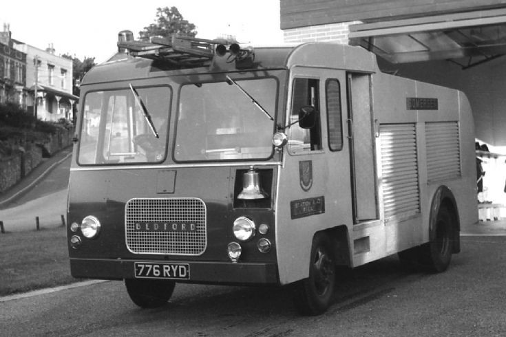 Bedford J Type Wrt 776RYD