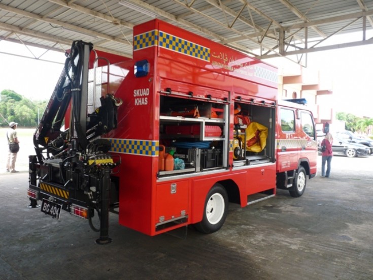 Mitsubishi Canter HD/Fabristeel FSV Rescue Tender