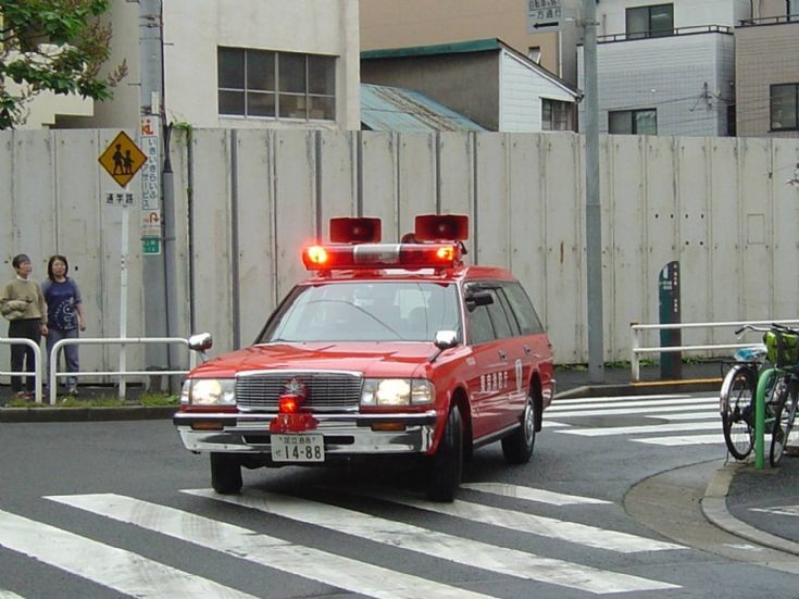Tokyo Fire Service Toyota Crown