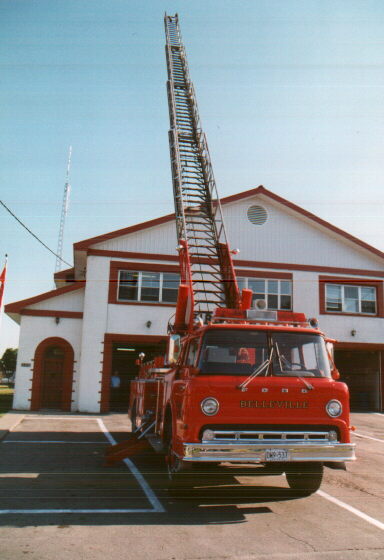 1969 Thibault Ford 100' Aerial