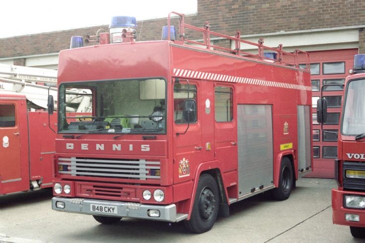 Dennis ET E1 Broadway Barnsley