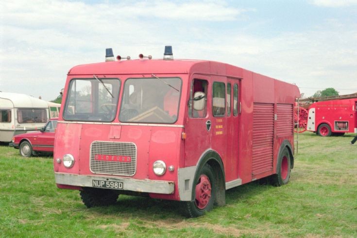 former Durham PE NUP598D