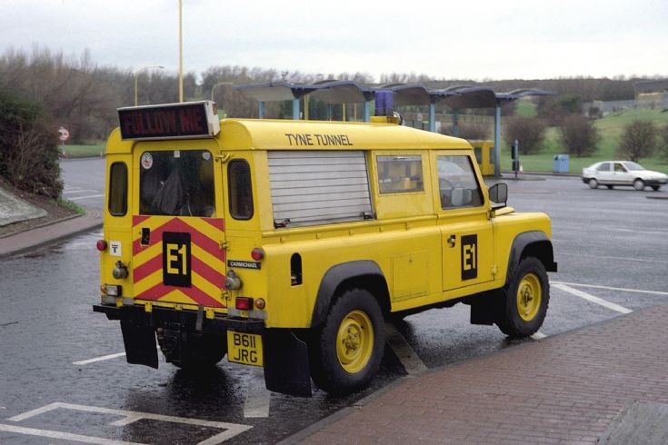 Tyne Tunnel Landrover E1 B611JRG