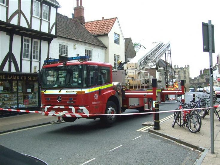 Mercedes Bronto Skylift York