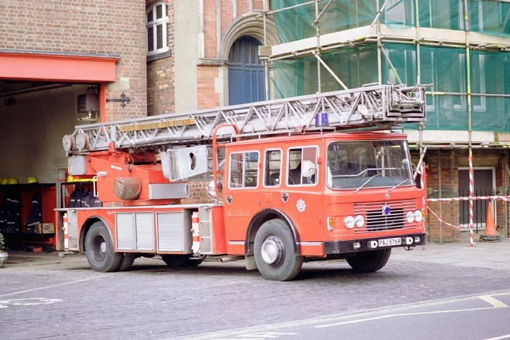 North Yorkshire Fire brigade ERF Metz PAJ576R