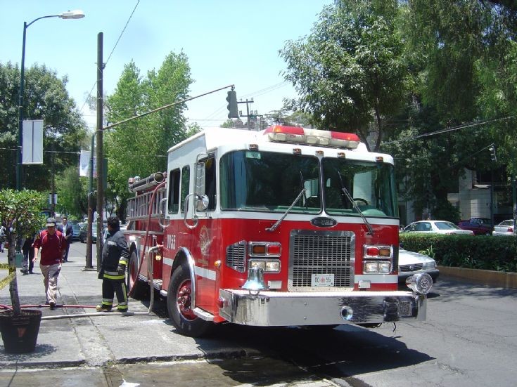 E-One pumper Mexico City Fire brigade