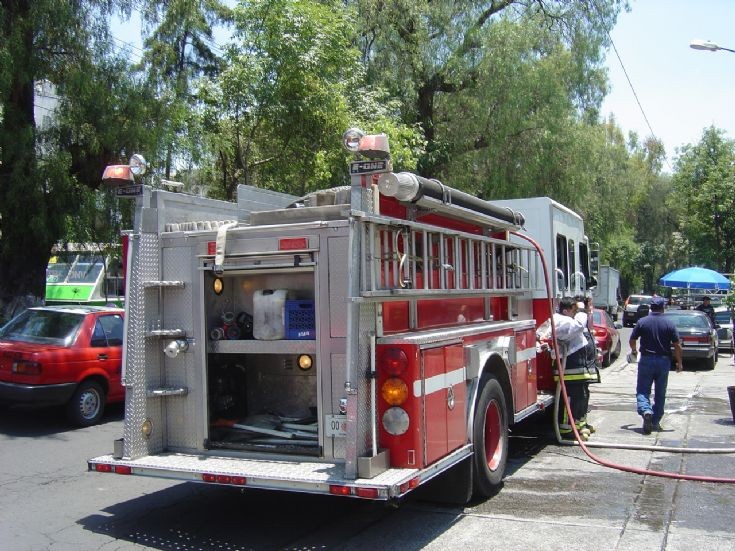 Mexico City Fire brigade E-One