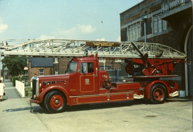 1950 AEC REGAL TLP no. KRH806