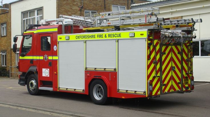 Oxfordshire Fire And Rescue - New Volvo FL Rear.