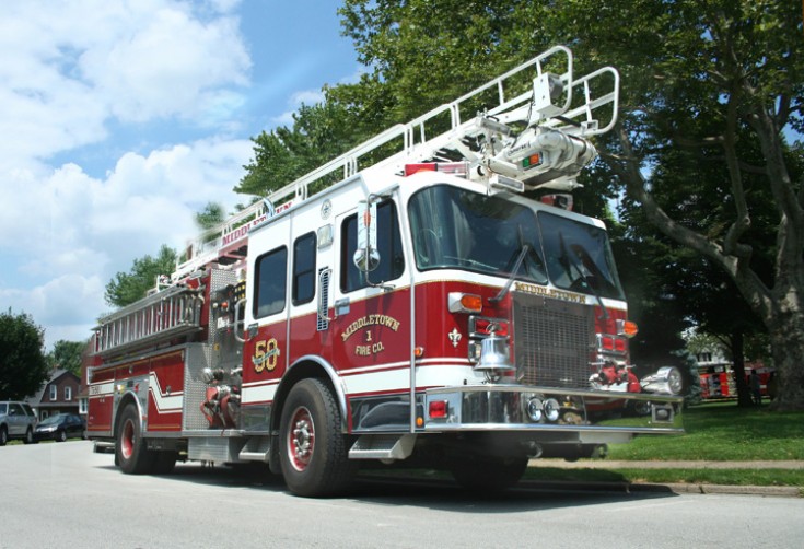 1998 Saulsbury 65' Tele-Squrt